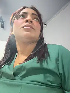 Nasty-Doctor Chat XXX in diretta