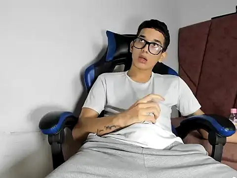 Steel_jheder Live XXX-chat