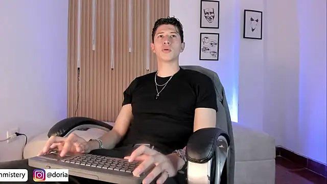 Dorianmistery2322_'s Live XXX Chat
