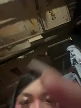 XXX chat uživo modela HardCockOfMissAesha