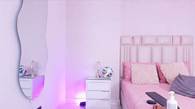 Živý XXX chat alanarose18