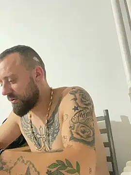 Онлайн чат XXX basmul97