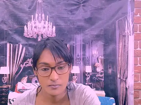 IndianRebel4u2Luv's Live XXX Chat