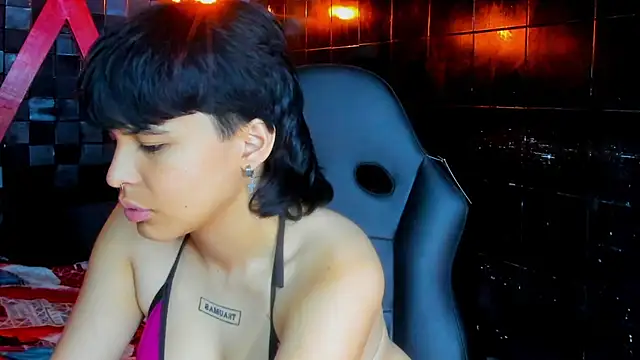 VioletFaith Live XXX-chat