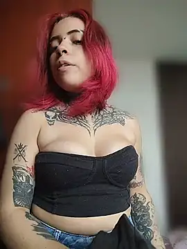 Ivy1111 লাইভ XXX চ্যাট