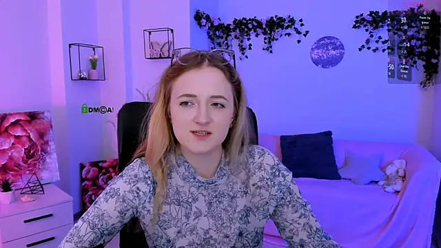 luna_berryy Chat XXX in diretta