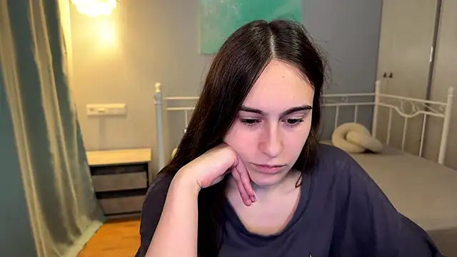 AliceKolltt Live XXX-Chat