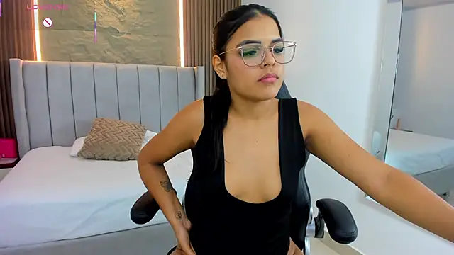 LISAPALMER7 现场XXX聊天