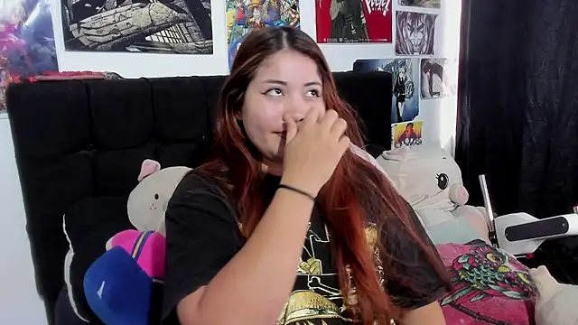Chat +18 de adarajode01 ao vivo