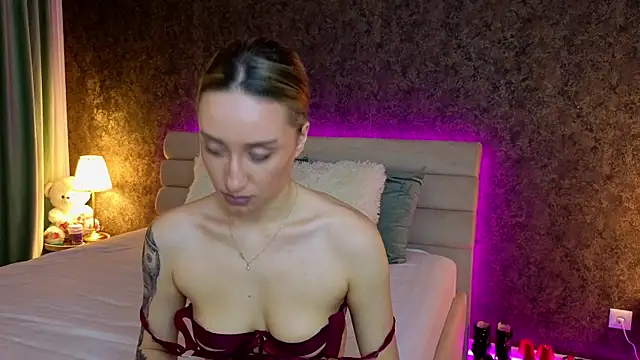 Živý XXX chat ChloeBelleX