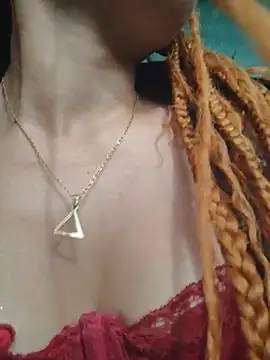 Chat +18 de Cataleya_16 ao vivo