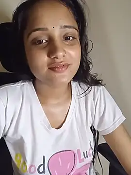 Aalia-Bhatt – webcam-show