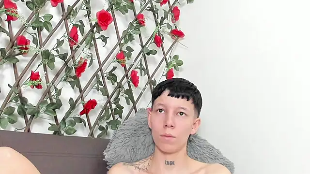 دردشة LiamBrown09 الجنسية المباشرة