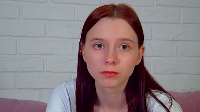 ArinaKubrick Adlı Modelin Canlı XXX Sohbeti