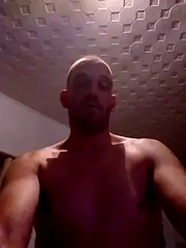 Chat +18 de Codymc89 ao vivo