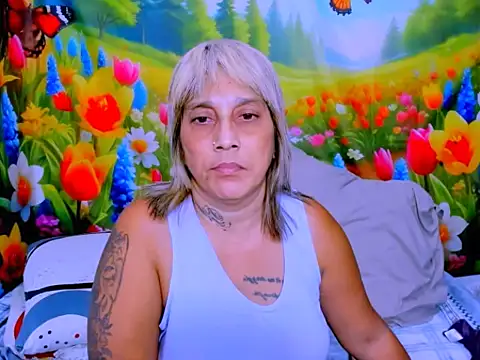 indianroxy লাইভ XXX চ্যাট