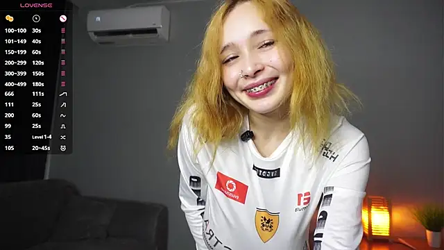 HannaHaylesのライブXXXチャット