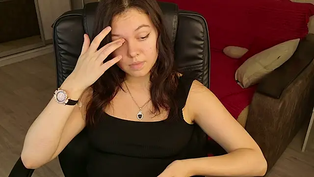 Chatroom XXX en direct de DelarySong