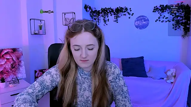 Chat +18 de luna_berryy ao vivo