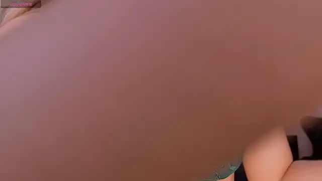 צ'אט XXX בשידור חי של TiffannySins