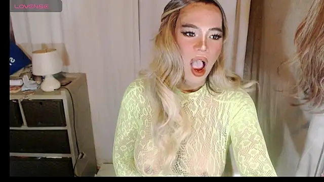 AnacondaCockSelfsucker Live XXX-chat