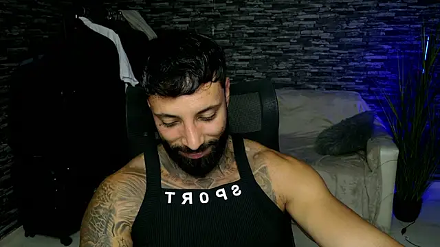 MasculineGuy99 Live XXX Chat
