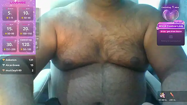 indianbearbot Chat XXX in diretta