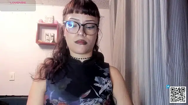 seijaku_ Adlı Modelin Canlı XXX Sohbeti