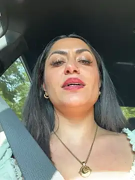 YourQueen18 Live XXX-chat