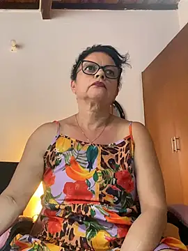 Sharongirl07 Adlı Modelin Canlı XXX Sohbeti