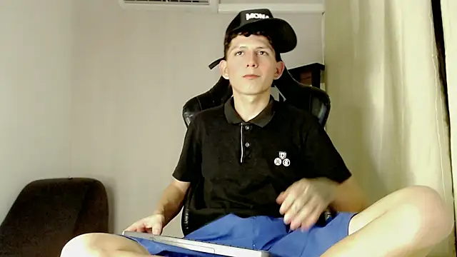 Czat XXX na żywo – Hot_athletes_
