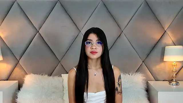OliviaDiaz's Live XXX Chat