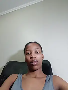 MsParisSmith's Live XXX Chat