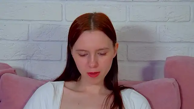 ArinaKubrick's Live XXX Chat