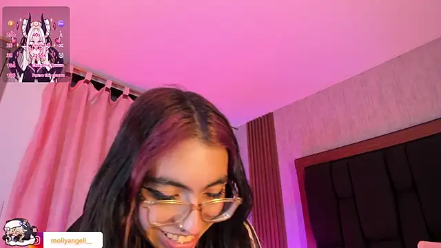 Molly_A Chat XXX live