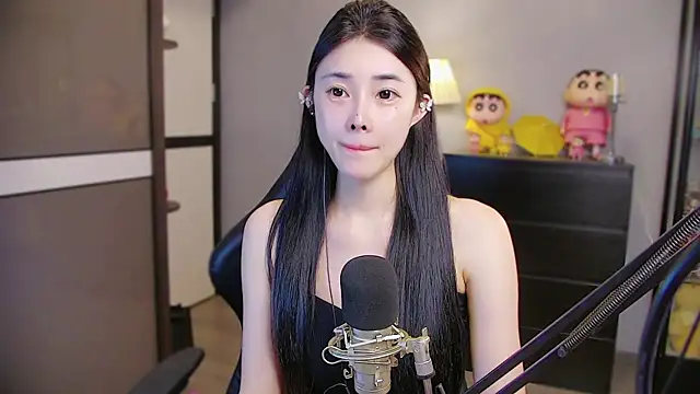 XiaoYuBao-'s Live XXX Chat