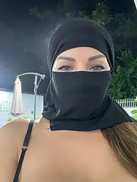 Amberonee31 现场XXX聊天