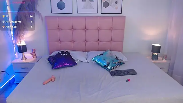 LilMoon_のライブXXXチャット