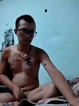 Exposedsian webcam show