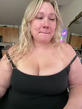 Chat XXX en directo de PiggyRose