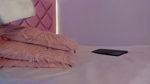 megan_100's Live XXX Chat
