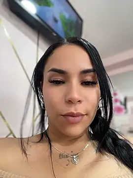 Naatalia Live XXX Chat