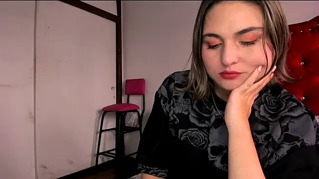 Sofia__bella 现场XXX聊天