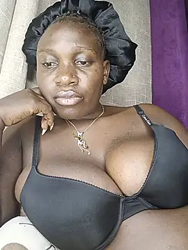 Sexxy_gettty XXX чат на живо