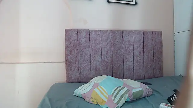 FerneyManti's Webcam Show