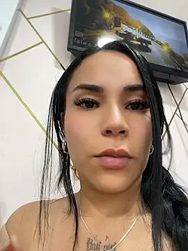 Naatalia's Live XXX Chat