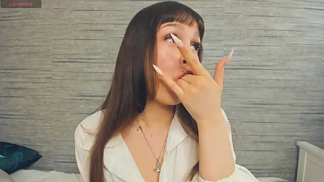 Chat +18 de DorineReinke ao vivo