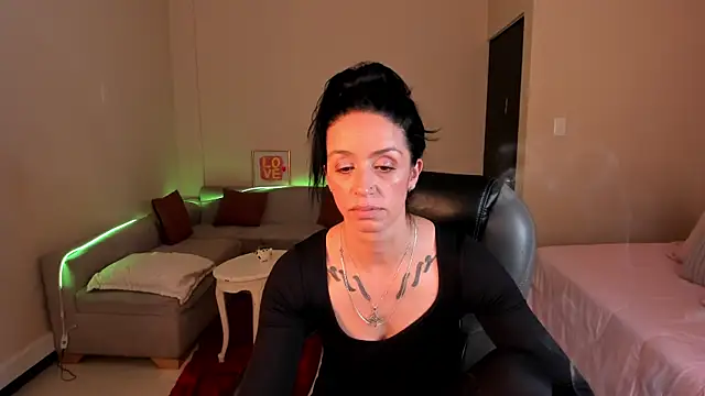 Kristen_Garner Live XXX Chat