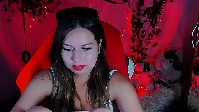 ChloeRicc Live XXX Chat