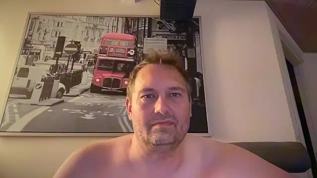 Naked_waiter Webcam-Show
